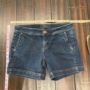 Tommy Bahama Denim Jean Shorts, 4.